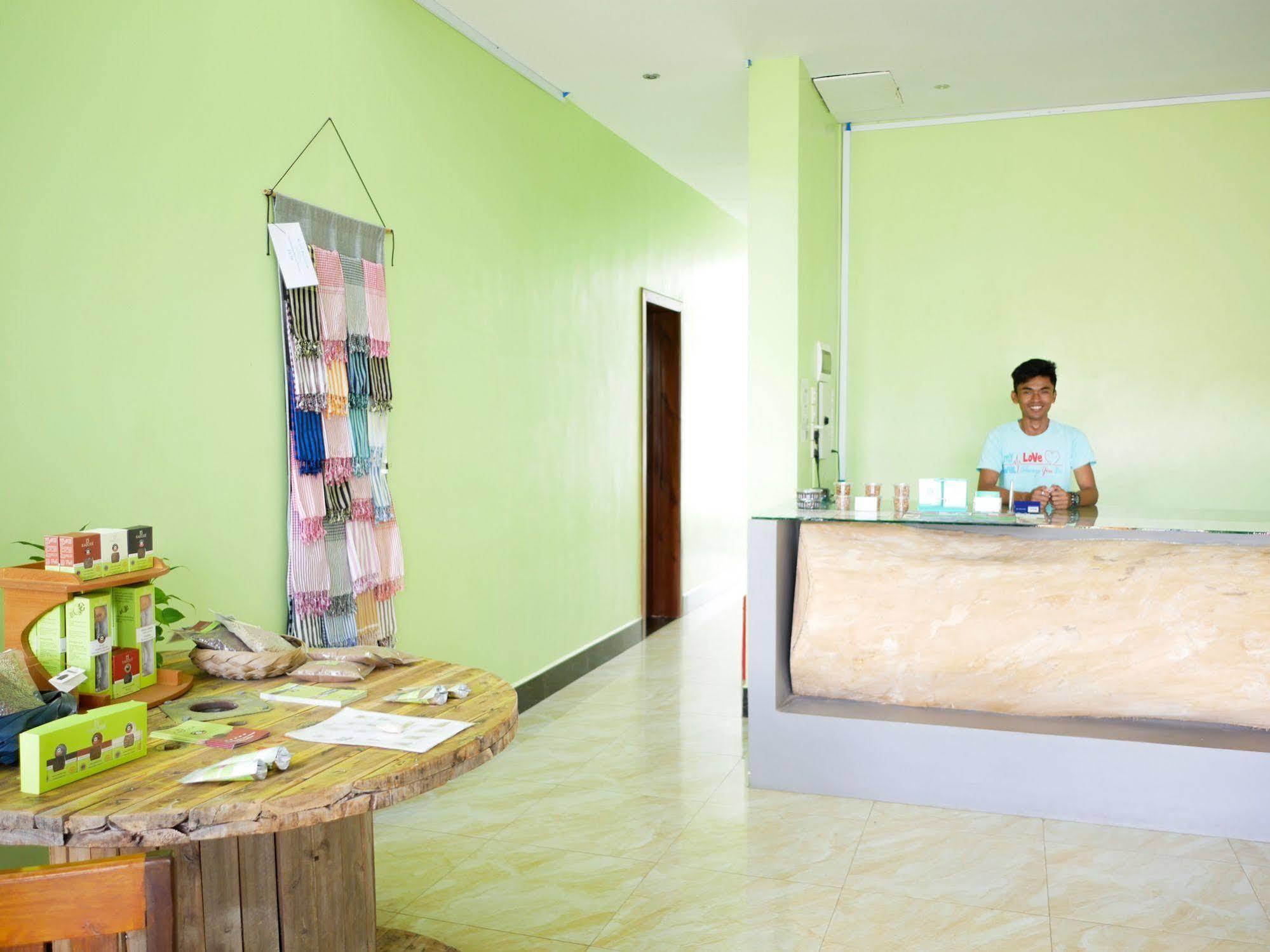 Blue Buddha Hotel Kampot Exterior foto